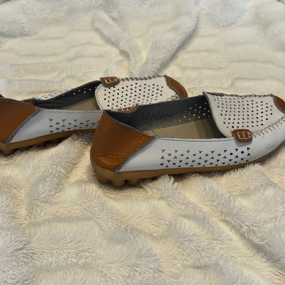 VenusCelia Women's Comfort Walking Boat Shoe - Picture 3 of 5